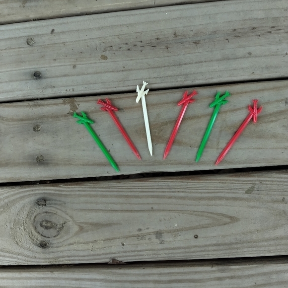 Lot of 6 Airplane Airlines Pilot Vintage hors d'oeuvre Appetizers Cheese Picks - Picture 1 of 2